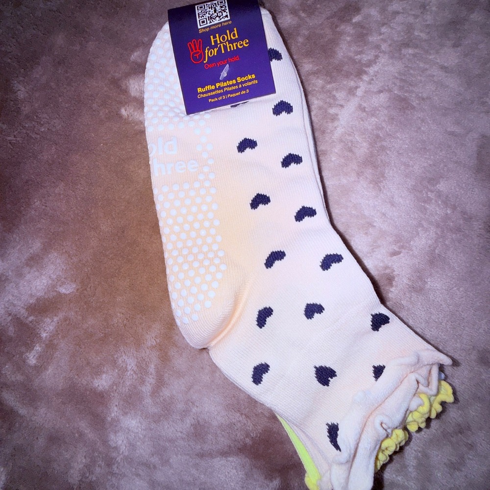 Hold for Three Ruffle Pilates Socks Womens OS Multicolored Excellent 3 Pack Grip